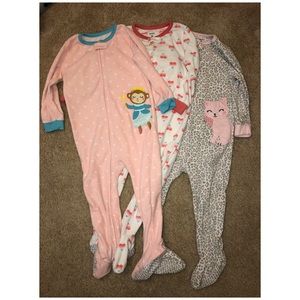 Set of 3 fleece Carter’s pajamas